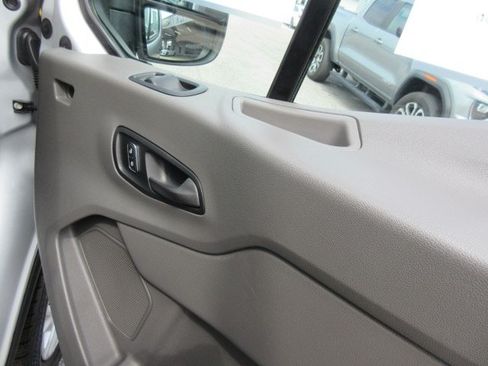 Used 2026 Ford Transit 350 XLT RWD image 23