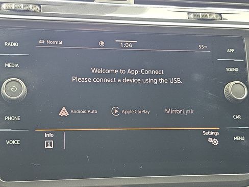 Certified 2023 Volkswagen Tiguan SE R-Line image 21