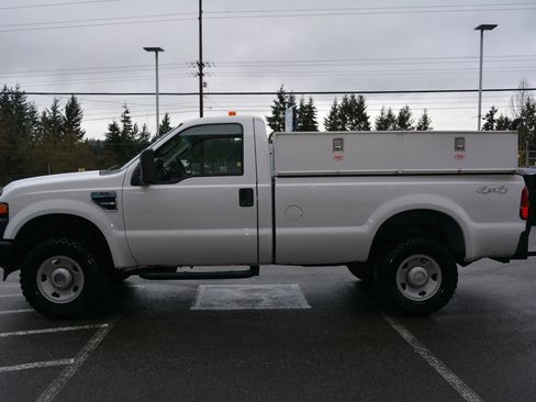 Used 2008 Ford F350 XL image 4