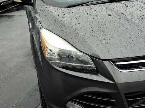 Used 2015 Ford Escape Titanium w/ Equipment Group 301A image 10