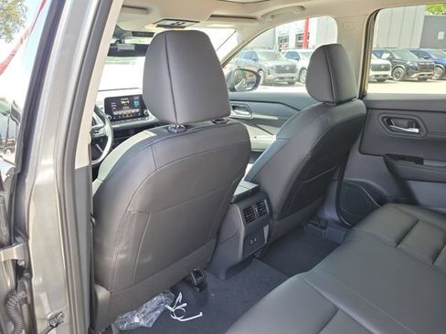 New 2026 Nissan Rogue Dark Armor AWD/4WD image 15