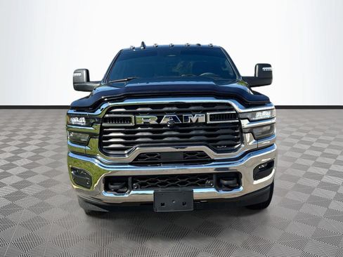 Used 2025 RAM 3500 Big Horn AWD/4WD image 2
