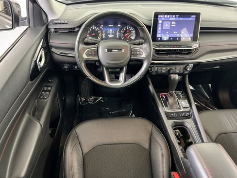 Used 2022 Jeep Compass Trailhawk w/ Sun and Sound Group image 21