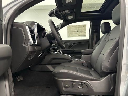 New 2026 GMC Canyon Elevation w/ Convenience Package image 17