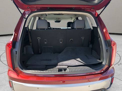 Used 2023 Kia Telluride S image 29
