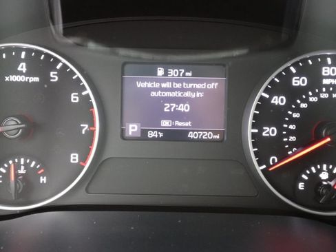Used 2023 Kia Seltos S FWD image 18