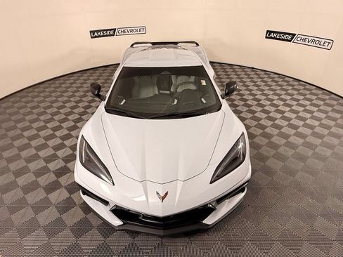 Used 2024 Chevrolet Corvette Stingray Preferred Cpe w/ Z51 Performance Package RWD image 10