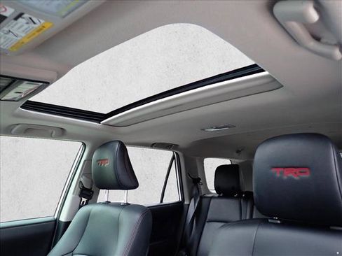 Certified 2023 Toyota 4Runner TRD Off-Road Premium w/ Off Road Premium Plus Package AWD/4WD image 4