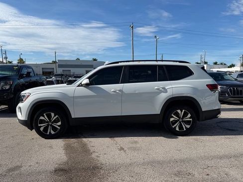 Used 2024 Volkswagen Atlas SE FWD image 4