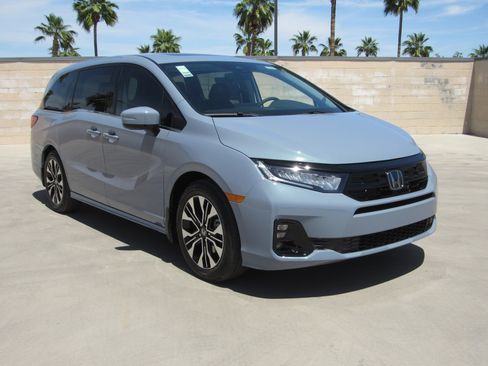 New 2026 Honda Odyssey Elite image 1