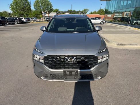 Used 2023 Hyundai Santa Fe SEL image 4