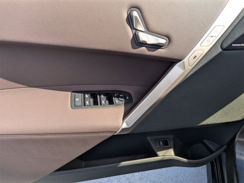 New 2026 BMW iX xDrive60 image 15