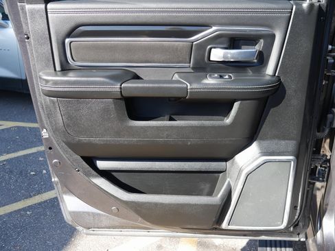 Used 2022 RAM 3500 Laramie image 32