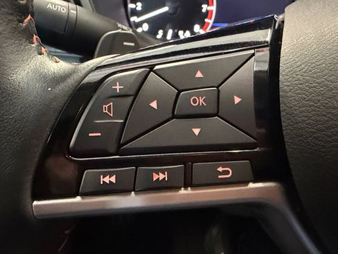 Used 2023 Nissan Altima 2.5 SR w/ SR Premium Package FWD image 22
