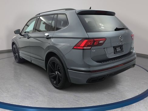 Used 2024 Volkswagen Tiguan SE R-Line image 7