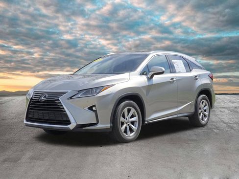 Used 2019 Lexus RX 350 AWD w/ Navigation Package image 4