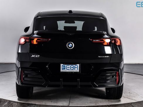 Used 2025 BMW X2 xDrive28i image 5