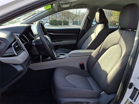 Certified 2021 Toyota Camry LE image 13
