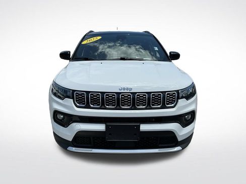 Used 2025 Jeep Compass Limited AWD/4WD image 15