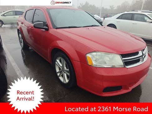 Used 2012 Dodge Avenger SE image 1