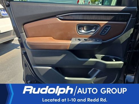 Used 2023 Honda Pilot Elite image 11