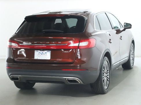 Used 2016 Lincoln MKX Reserve w/ Driver Assistance Package AWD/4WD image 48