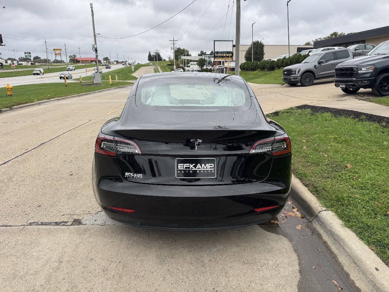 Used 2018 Tesla Model 3 Long Range AWD/4WD image 4