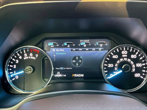 Used 2020 Ford F150 Lariat image 25