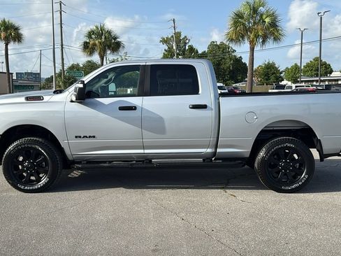 Used 2026 RAM 2500 Big Horn AWD/4WD image 2