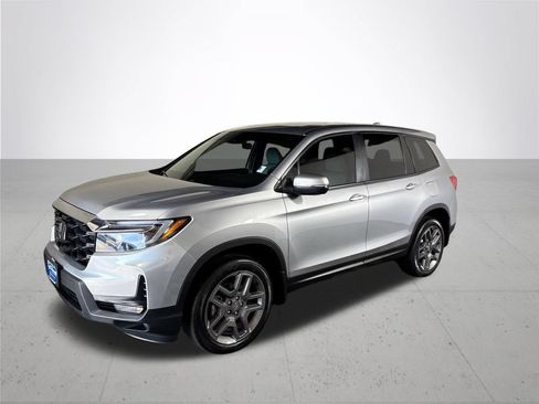 Used 2022 Honda Passport EX-L image 2
