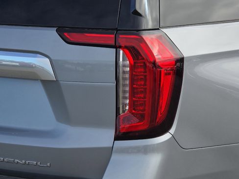 Used 2024 GMC Yukon XL Denali w/ Denali Reserve Package image 52