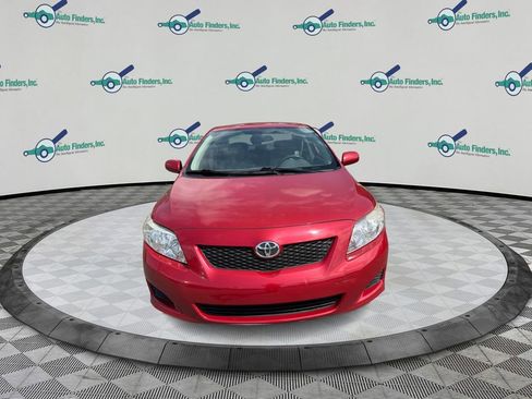 Used 2010 Toyota Corolla LE image 3