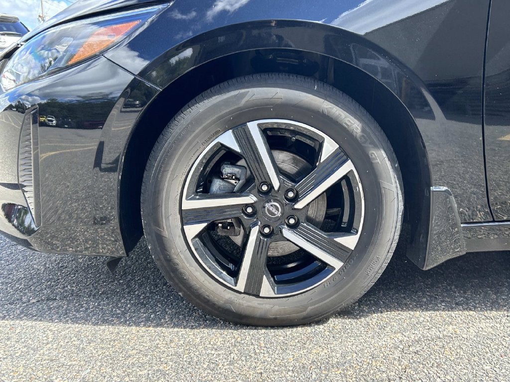 Certified 2024 Nissan Sentra SV w/ All-Weather Package FWD image 9