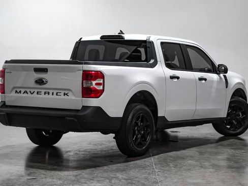 Used 2022 Ford Maverick XL FWD image 11