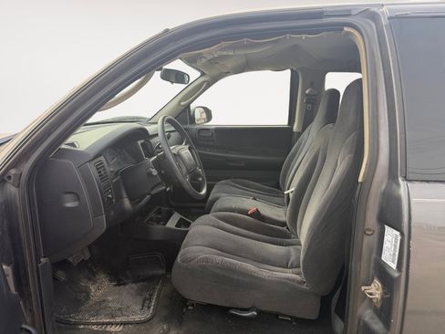Used 2002 Dodge Dakota Sport image 9