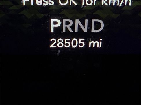 Used 2022 Jeep Wrangler Unlimited Sahara image 16