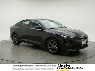 Used 2025 Kia K4 LXS video 1