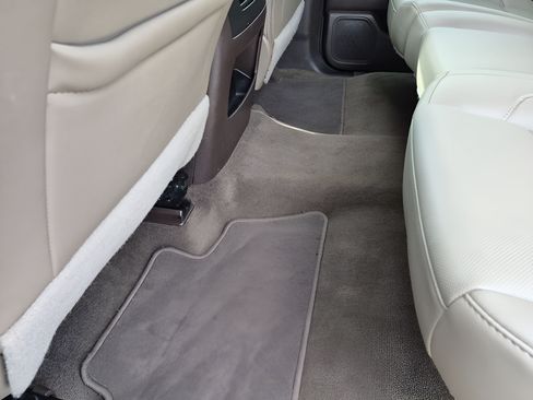 Used 2018 GMC Sierra 1500 SLT AWD/4WD image 40