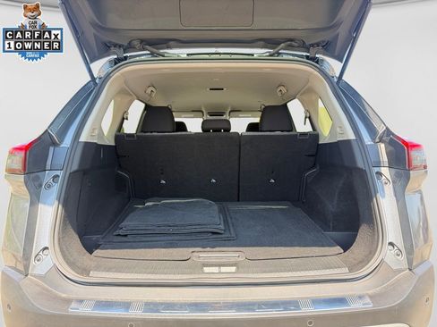 Certified 2023 Nissan Rogue SV AWD/4WD image 18