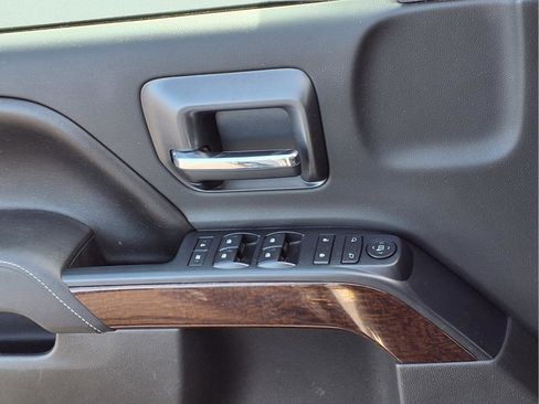 Used 2015 GMC Sierra 1500 SLE w/ SLE Value Package image 13