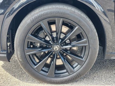 Used 2024 Lexus RX 500h F Sport w/ Cold Area Package AWD/4WD image 7
