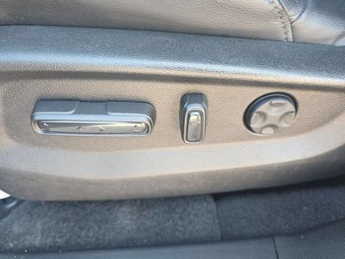 Used 2022 Honda CR-V EX-L image 19