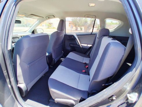 Used 2015 Toyota RAV4 LE FWD image 15