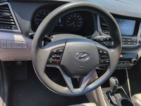 Used 2018 Hyundai Tucson SEL FWD image 11