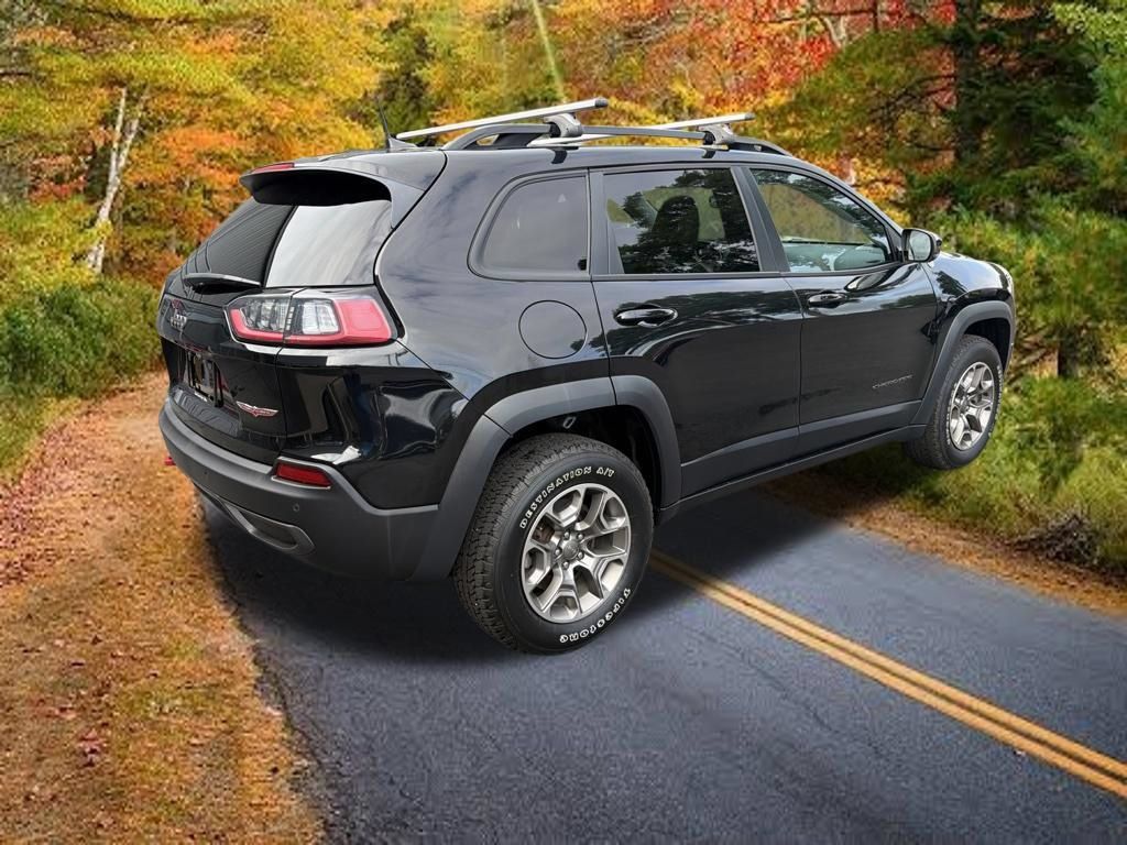 Used 2022 Jeep Cherokee Trailhawk w/ Sun, Sound & Nav Group AWD/4WD image 3