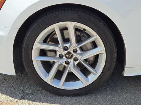 Used 2024 Audi A5 2.0T Premium Plus AWD/4WD image 11