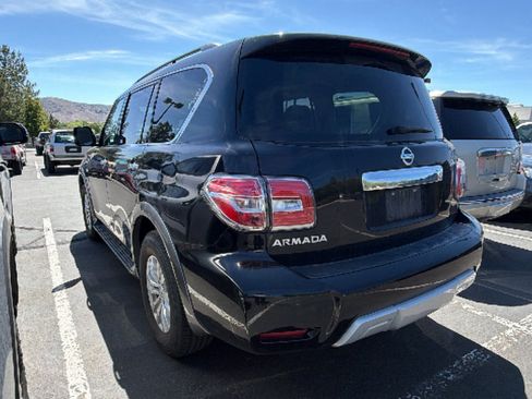 Used 2018 Nissan Armada SV w/ Driver Package AWD/4WD image 3