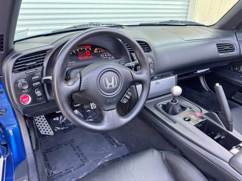 Used 2006 Honda S2000 image 12