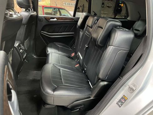 Used 2013 Mercedes-Benz GL 450 4MATIC image 25