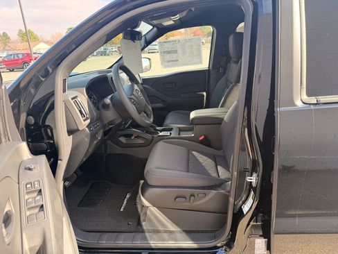 New 2026 Nissan Frontier SV w/ SV Convenience Package image 11